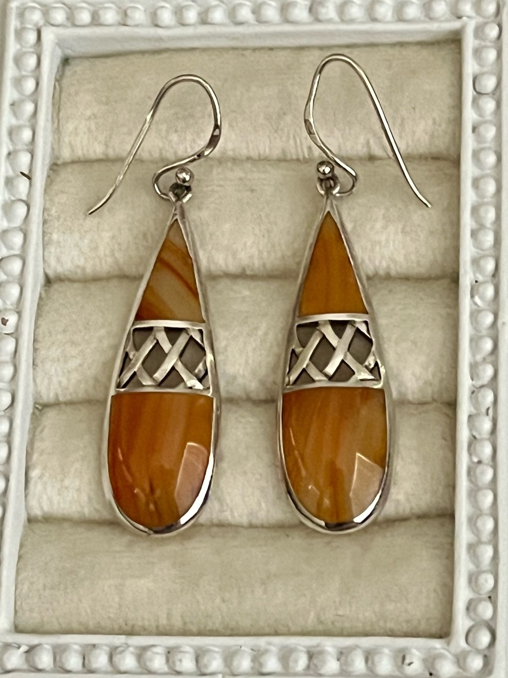 Boma Sterling Silver banded carnelian agate dangle earrings 5g 1.5”